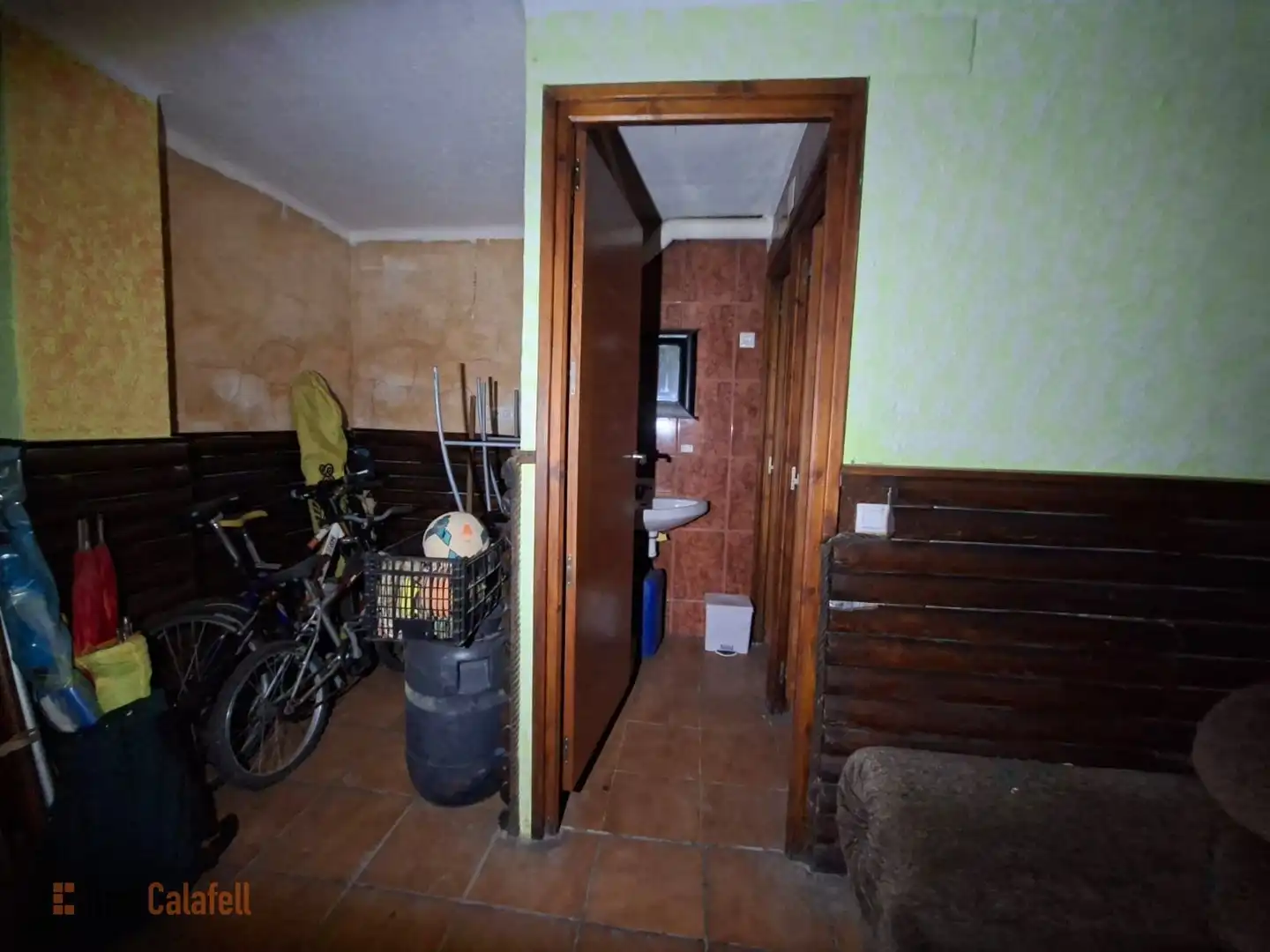 Local comercial en venda a PERE BADIA 23, imagen 4