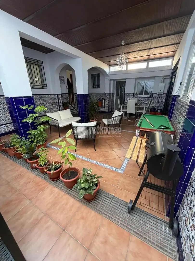 Terrace of Detached homes for sale in Castilleja de Guzmán  with Air Conditioner and Terrace