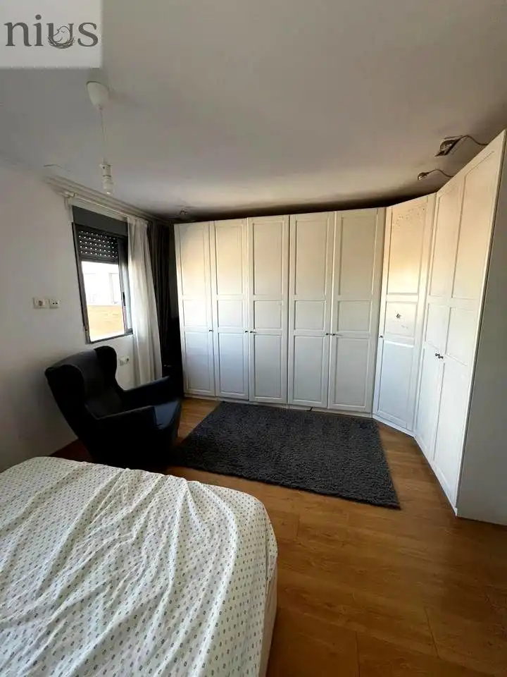 Habitación de Piso de alquiler en Silla con Aire acondicionado y Amueblado