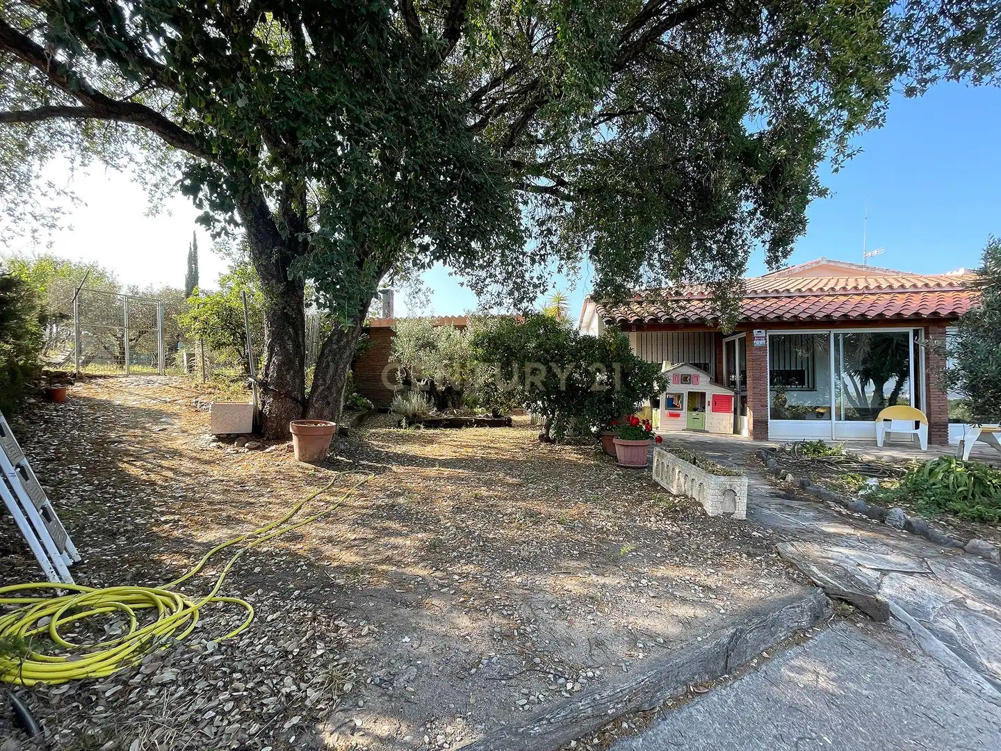 Houses for sale in Terrassa  with Air Conditioner, Private garden and Storage room