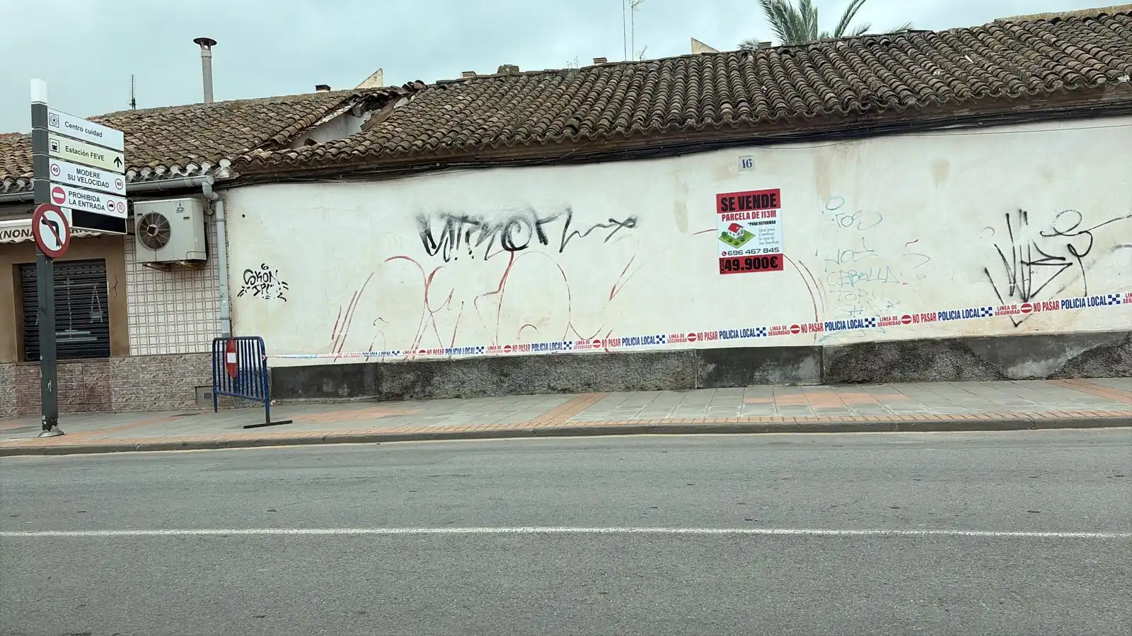 Vista exterior de Casa adosada en venta en La Unión