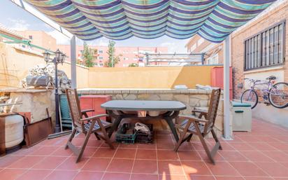 Terrassa de Casa adosada en venda en Meco amb Aire condicionat i Piscina
