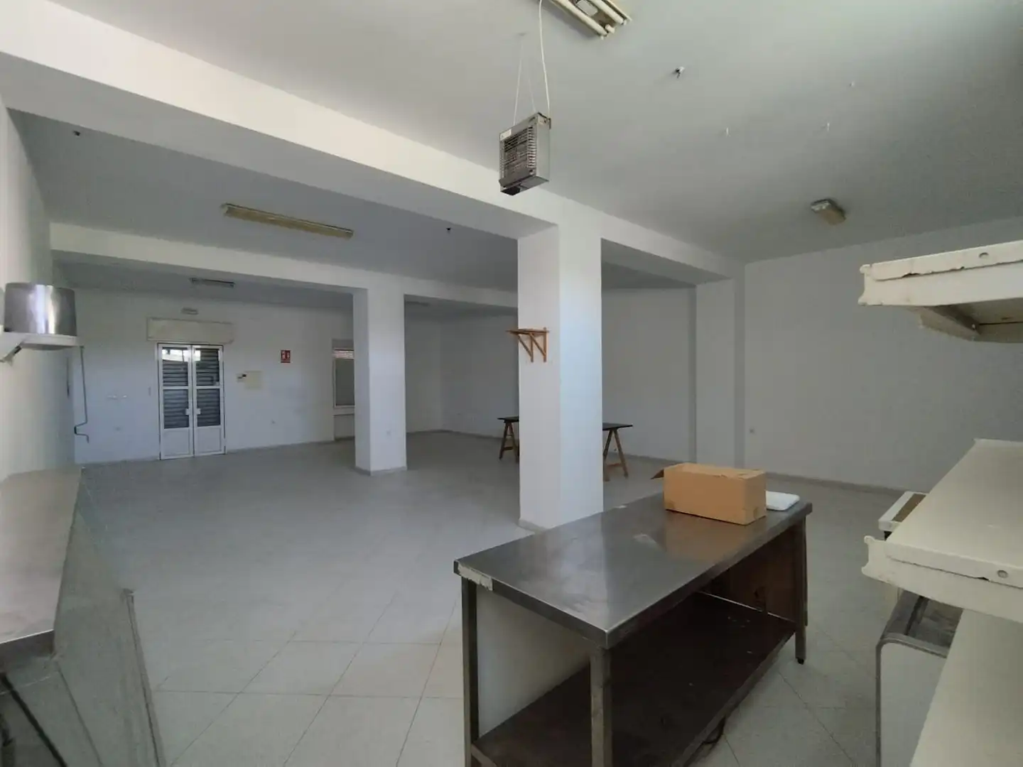 Local en venta en FONTANILLA, 22, Beas
