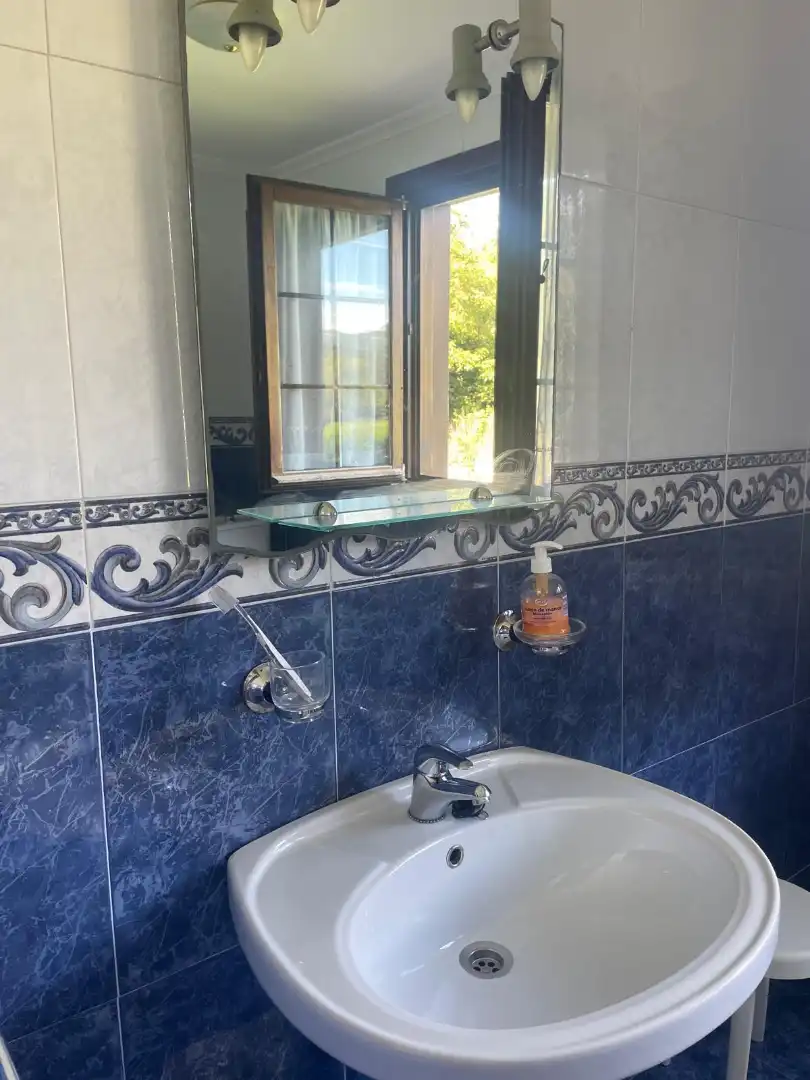 Bathroom of Houses for rent in Voto  with Private garden, Terrace and Furnished