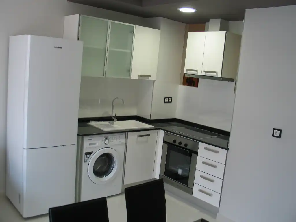 Apartamento con ascensor en venta en Carrer Calp, imagen 4