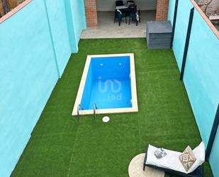 Swimming pool of House or chalet for sale in  Barcelona Capital  with Air Conditioner, Terrace and Swimming Pool