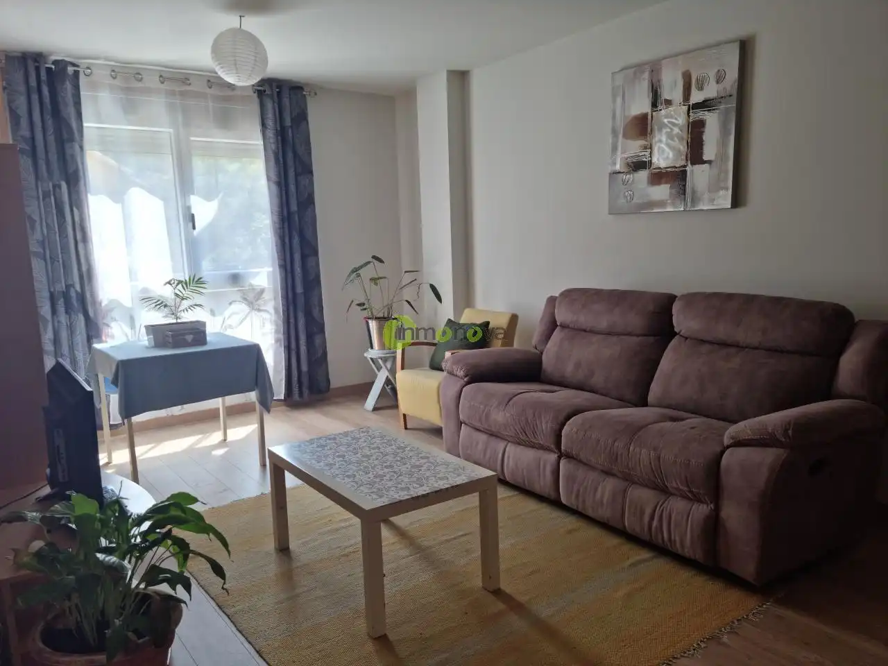 Sala de estar de Piso en venta en Cangas  con Calefacción y Trastero