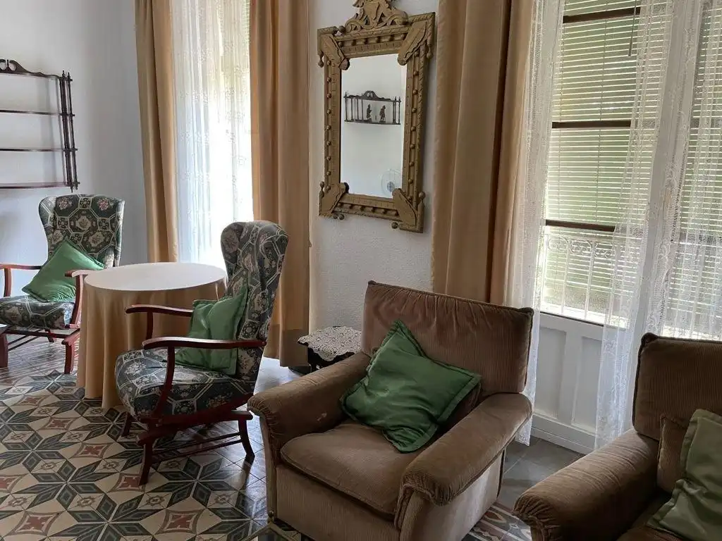 Sala de estar de Edificio en venta en Alicante / Alacant