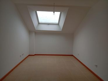 Apartment with lift for sale in de la Vila 58