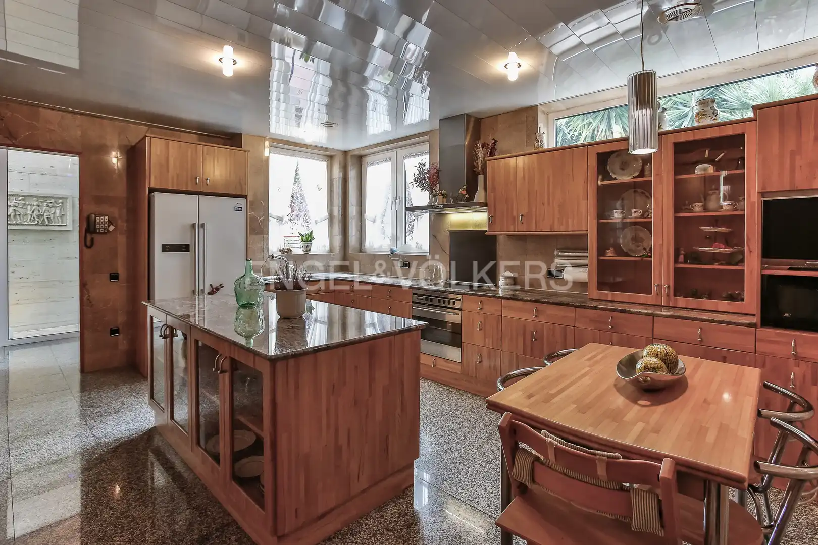 Cocina de Casa o chalet en venta en Santa Coloma de Cervelló con Calefacción, Jardín privado y Parquet