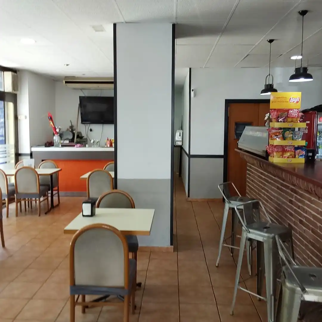 Locale commerciale in cessione a Concòrdia - Can Rull, imagen 2