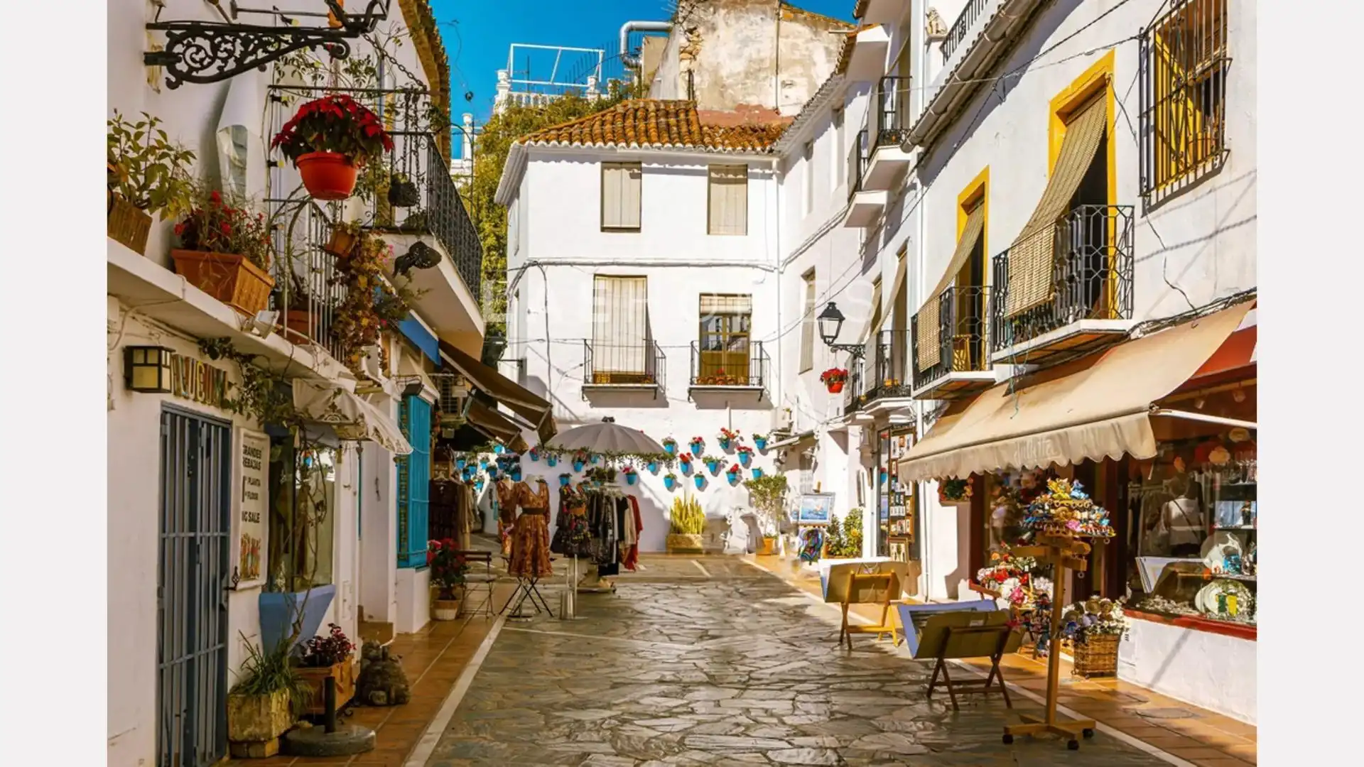 Exterior view of Apartments for sale in Marbella  with Private garden, Terrace and Storage room