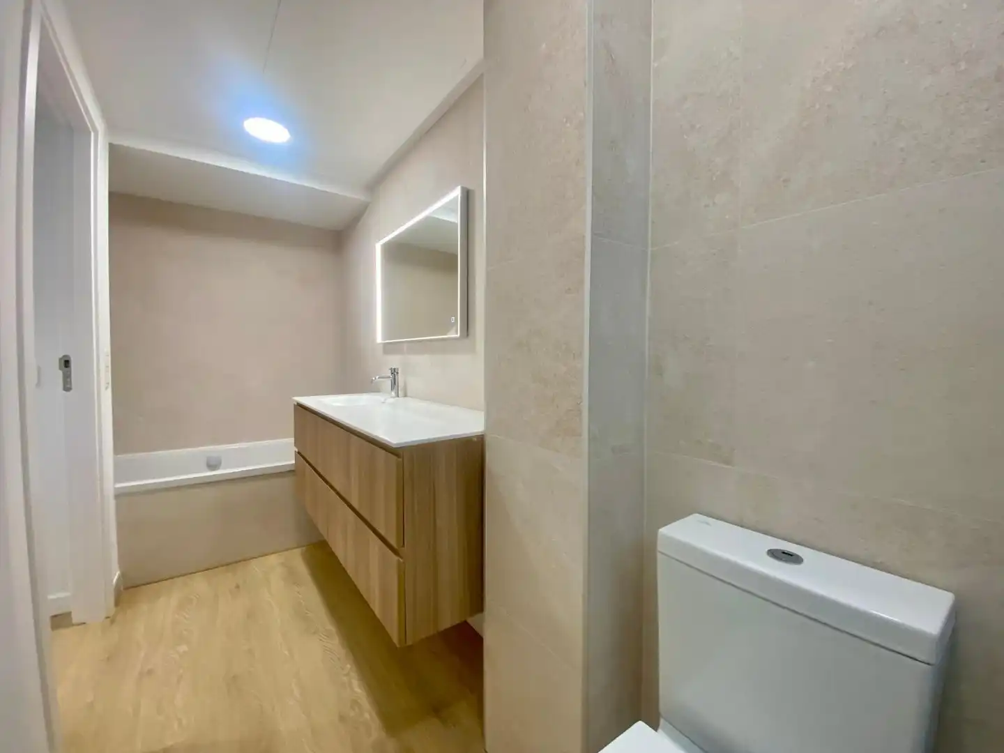 Baño de Ático en venta en Valencia con Aire acondicionado, Calefacción y Terraza