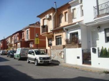 Terraced house for sale in Híjar