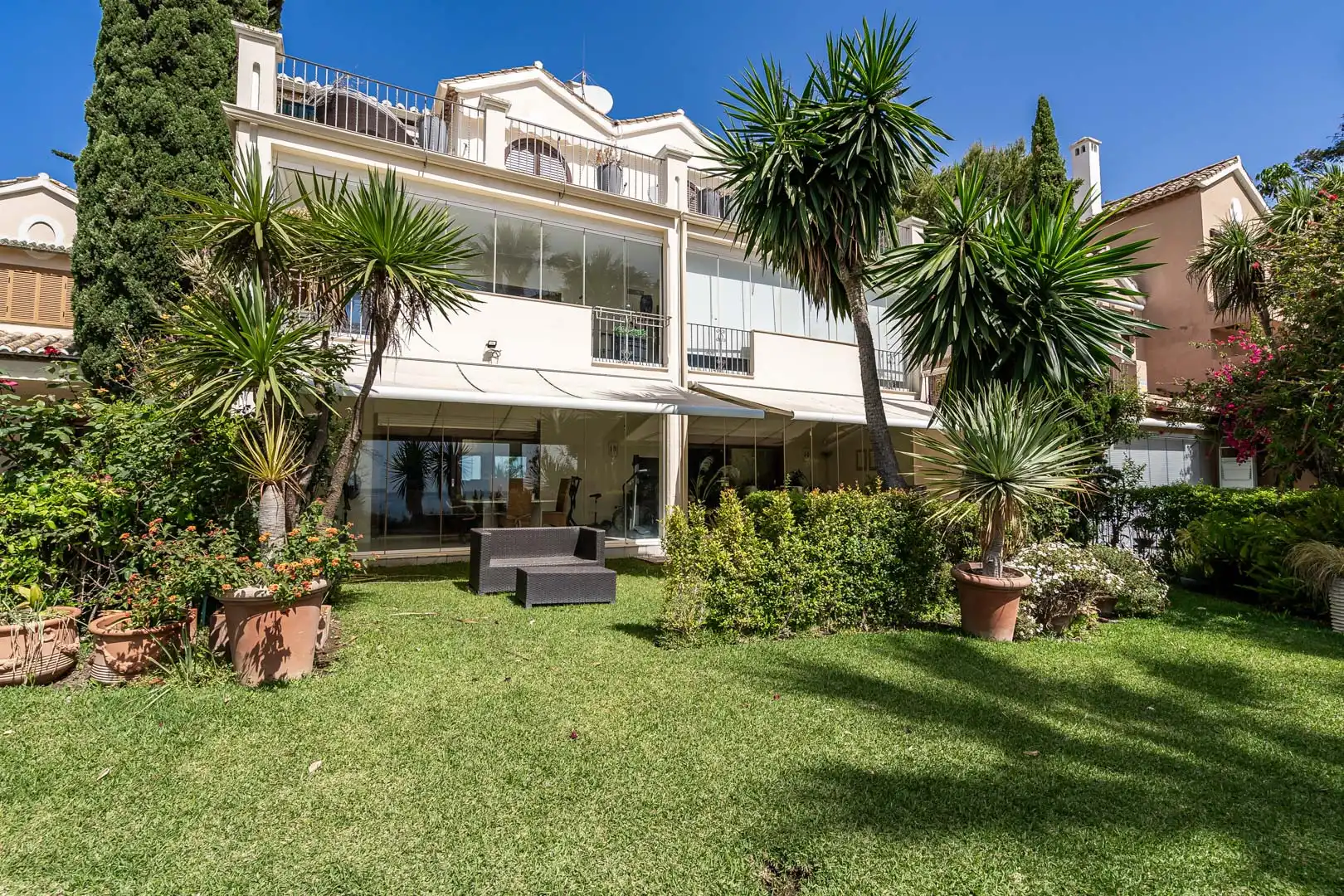 Reihenhaus mit Pool zum Verkauf in PRESIDENTE BEACH 27, imagen 2