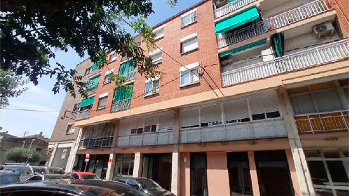 Exterior view of Commercial properties for sale in Sant Vicenç Dels Horts