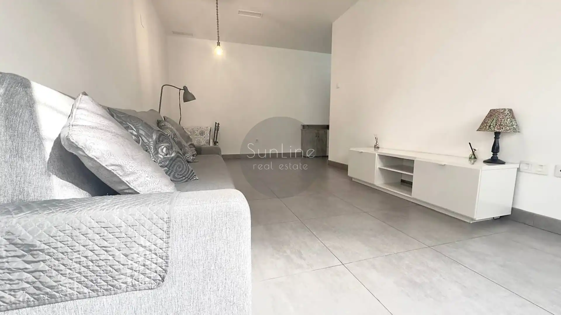 Sala d'estar de Pis en venda en Torrent amb Aire condicionat i Moblat