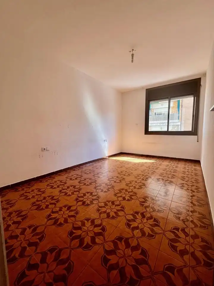 Piso en venta en Rubí con Balcón