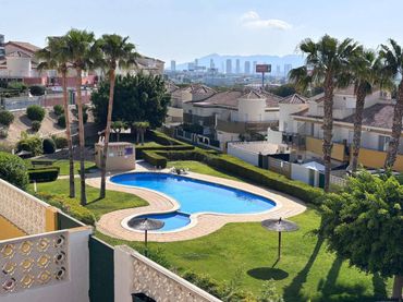 Casa pareada en venta en Avda. Costa Blanca