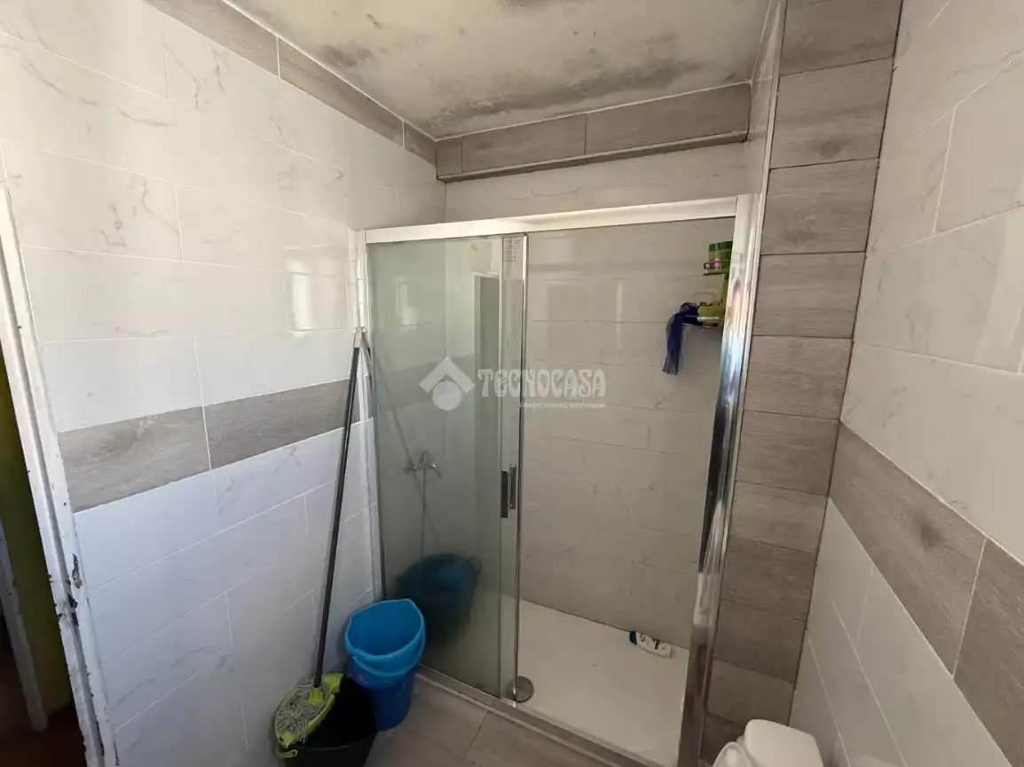 Badezimmer von Wohnung zum Verkauf in Torrejón de Ardoz mit Heizung