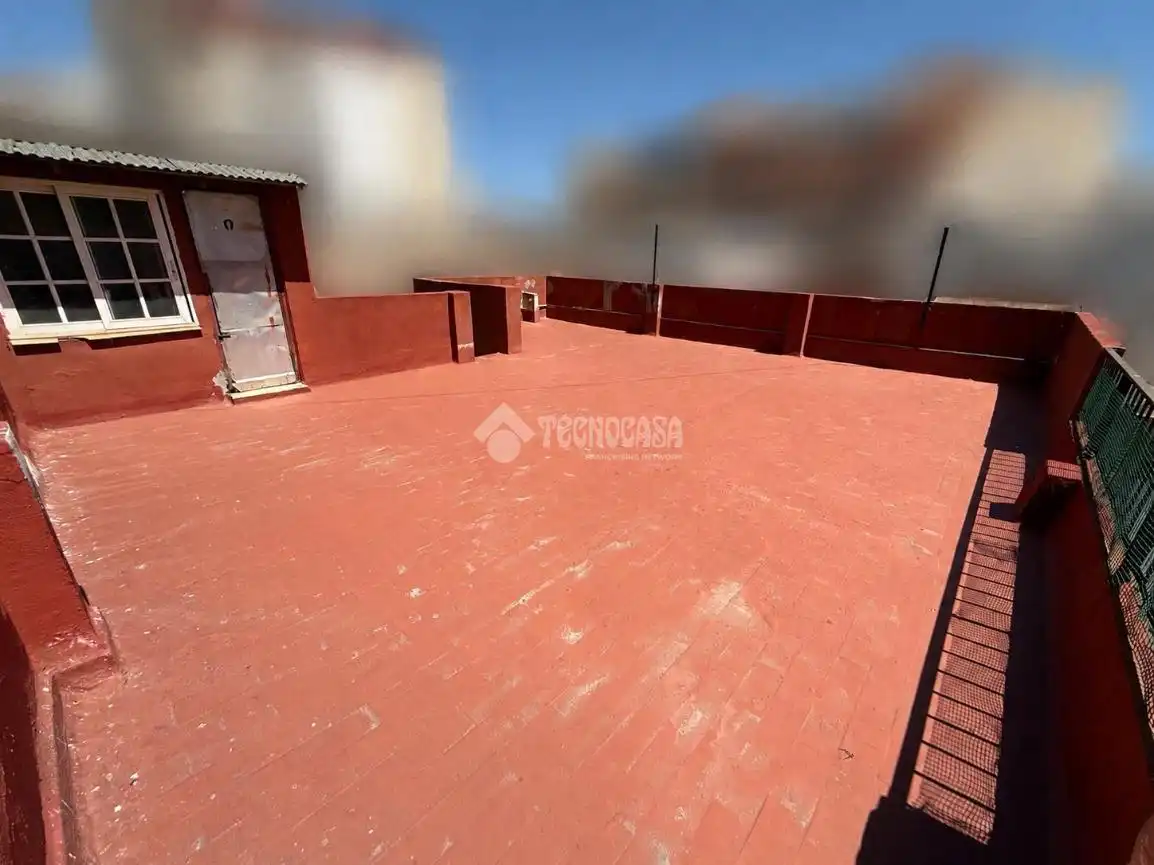 Terrassa de Casa o xalet en venda en Valencia