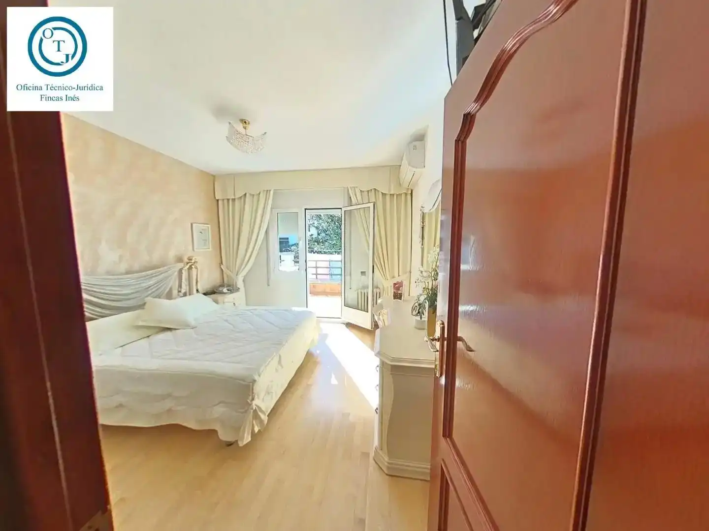 Habitación de Casa o chalet en venta en Sant Fost de Campsentelles con Aire acondicionado, Calefacción y Jardín privado