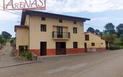 Exterior view of House or chalet for sale in Bárcena de Cicero  with Terrace