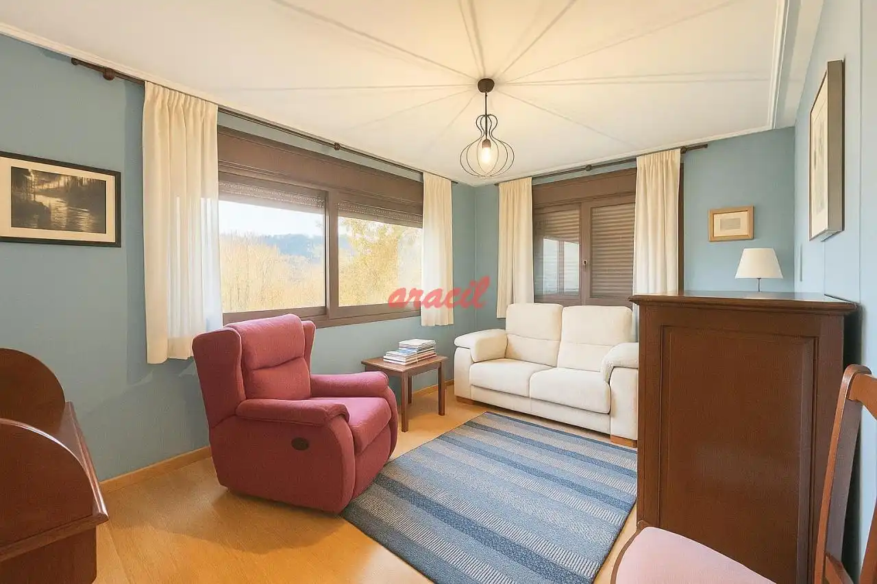 Sala de estar de Casa o chalet en venta en Ourense Capital  con Calefacción, Jardín privado y Terraza