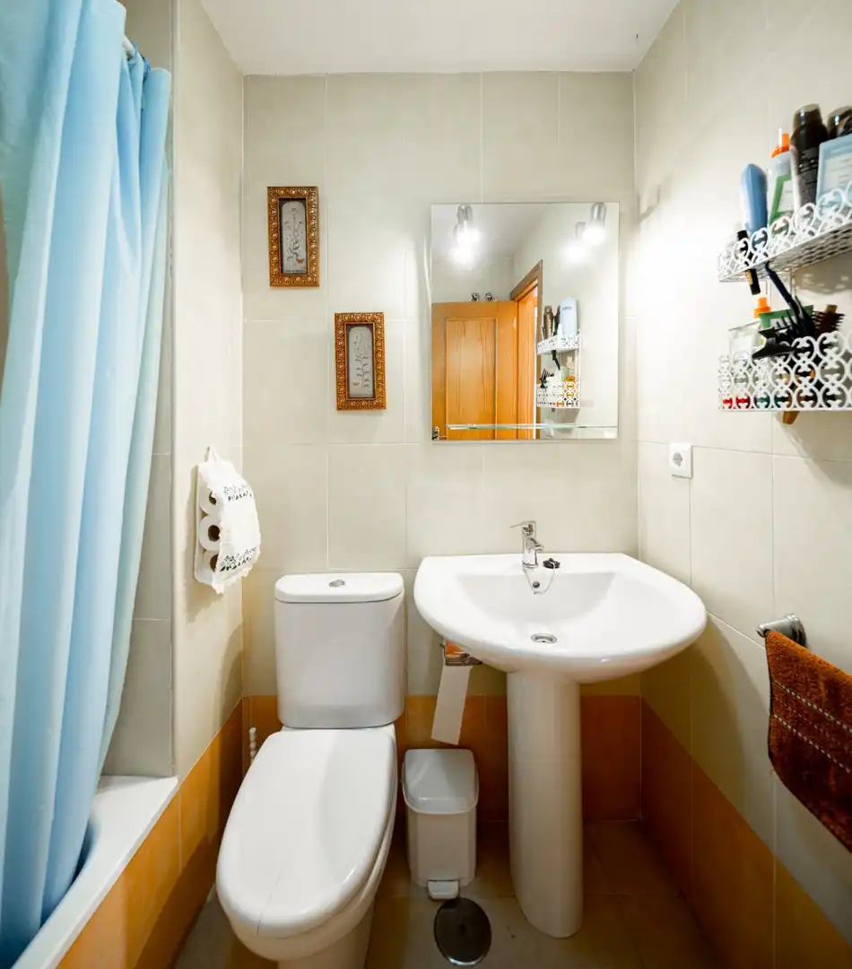 Bathroom of Detached homes for sale in Medina Sidonia  with Terrace, Balcony and Alarm