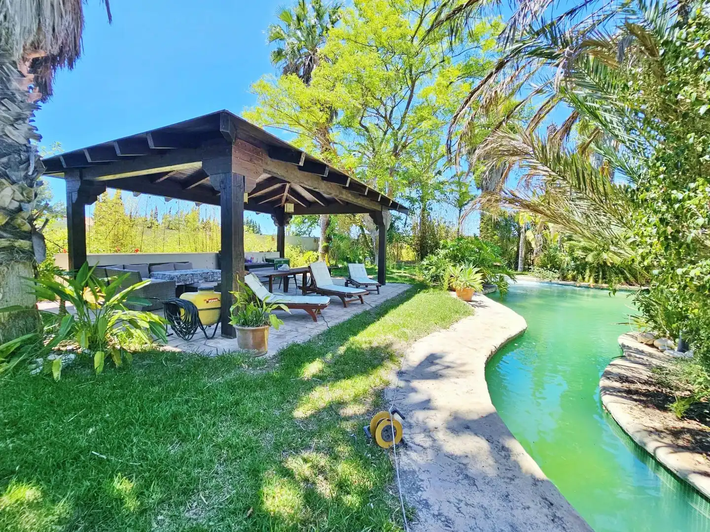 Piscina de Casa o xalet en venda en Elche / Elx amb Aire condicionat, Calefacció i Jardí privat