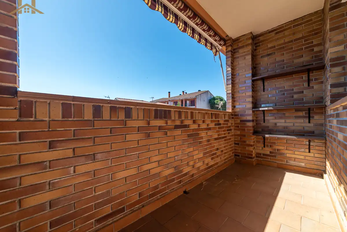 Terrassa de Pis en venda en El Tiemblo  amb Aire condicionat, Calefacció i Terrassa