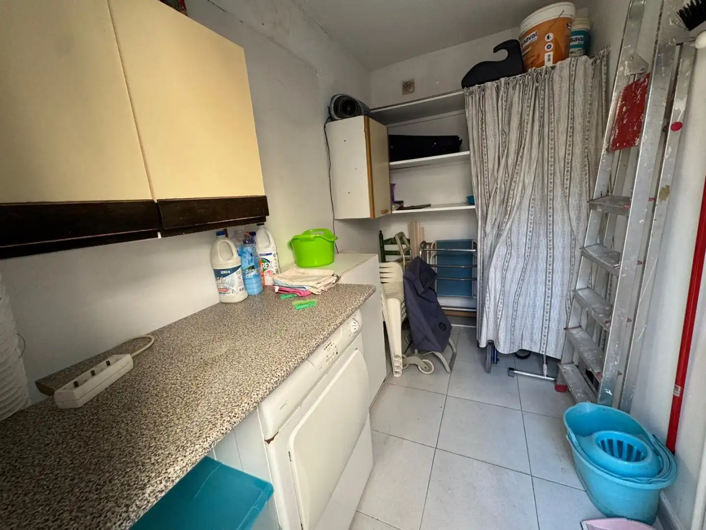 Kitchen of Flat for sale in Sevilla