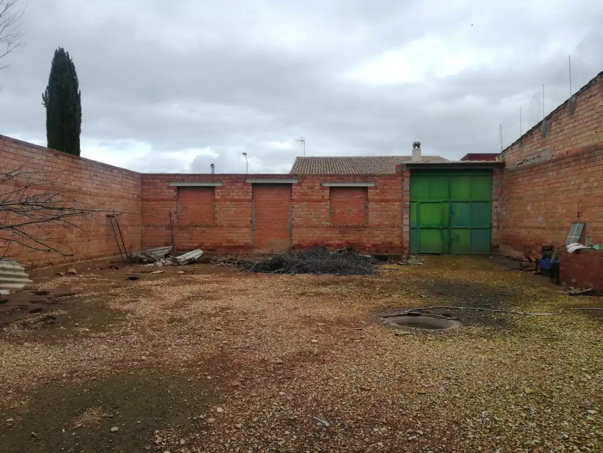 Terreno industrial en venta en Argamasilla de Alba