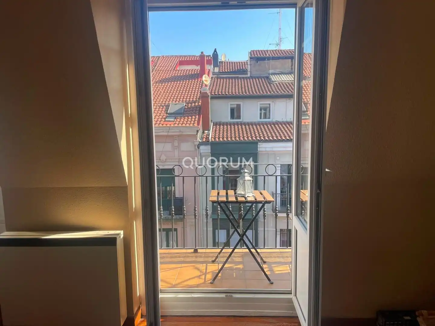 Piso con terraza en venta en Calle Calle Fernández del Campo, imagen 2