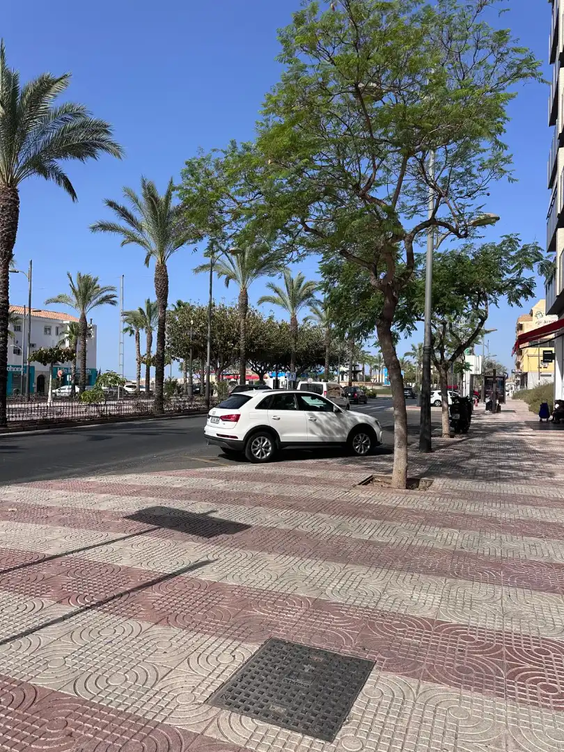 Vista exterior de Piso en venta en Roquetas de Mar con Aire acondicionado, Calefacción y Terraza