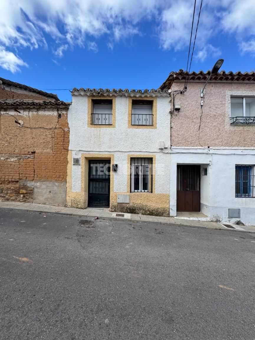 Vista exterior de Finca rústica en venda en Humanes amb Parquet