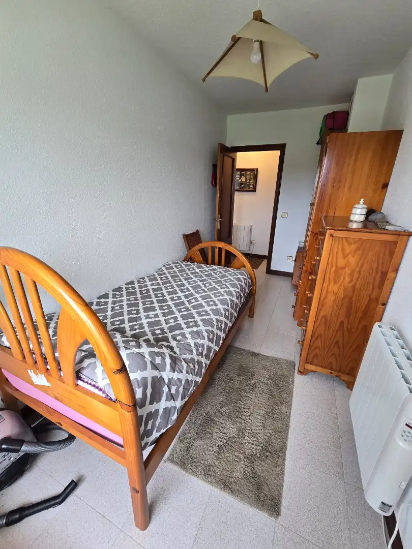 Habitación de Piso en venta en Bareyo con Calefacción, Terraza y Amueblado
