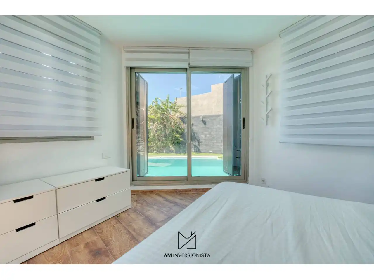 Habitación de Casa o chalet en venta en El Rosario con Aire acondicionado, Calefacción y Jardín privado