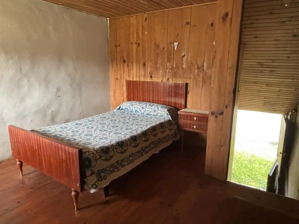 Dormitori de Casa o xalet en venda en Ortigueira amb Jardí privat i Balcó