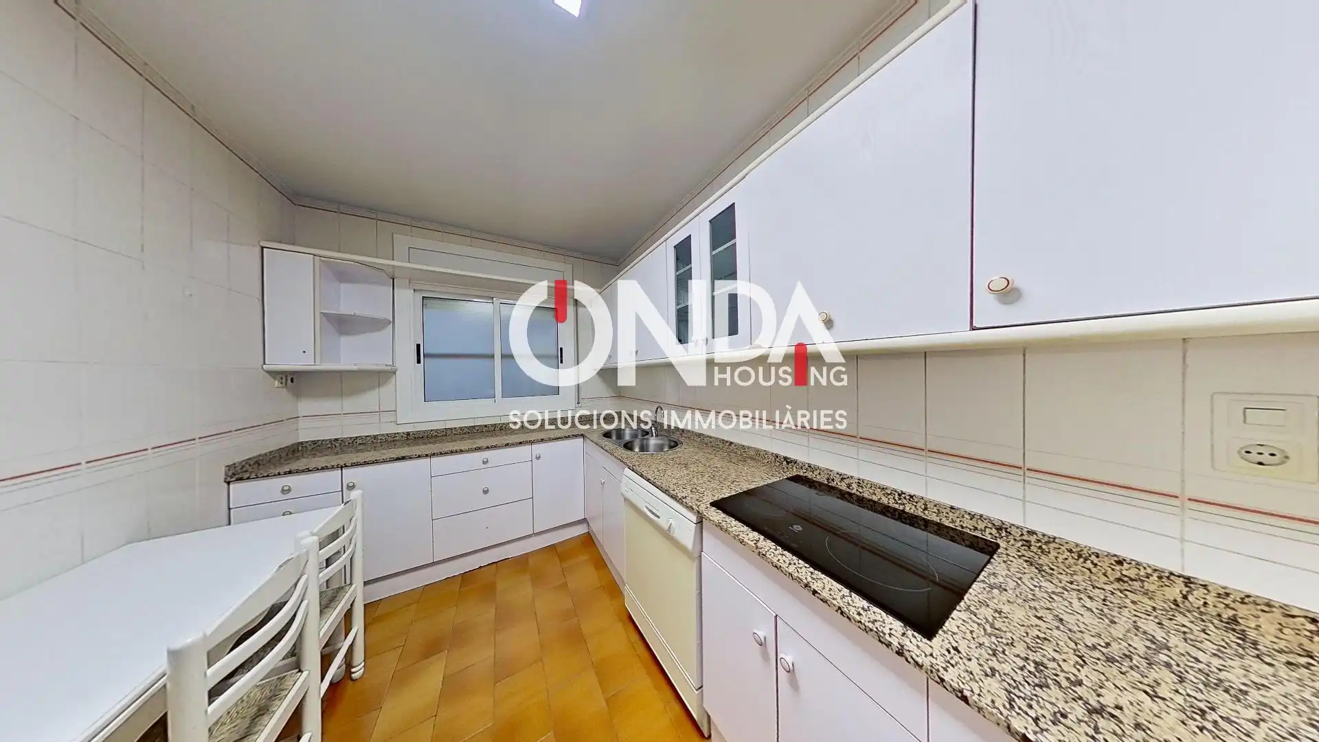 Cocina de Apartamento en venta en Tremp con Aire acondicionado, Calefacción y Terraza