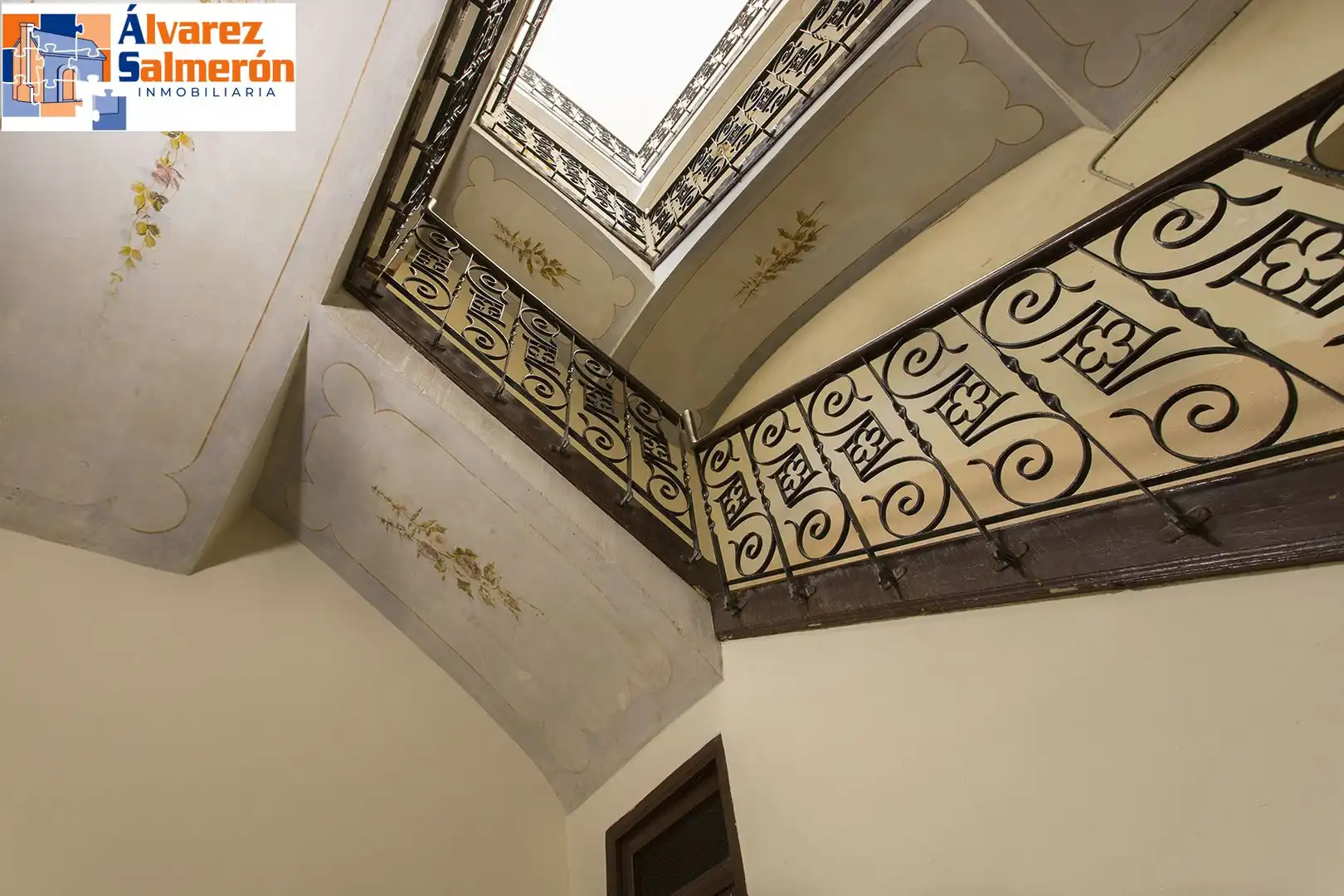 Flat for sale in Granada