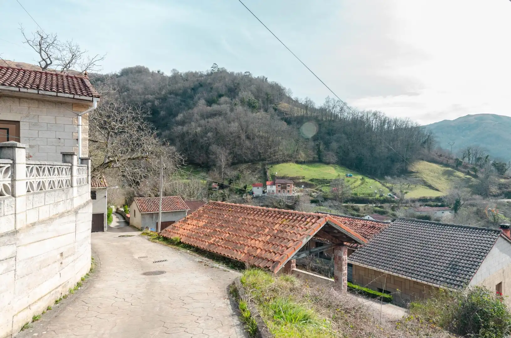 Vista exterior de Casa o xalet en venda en Riosa amb Jardí privat