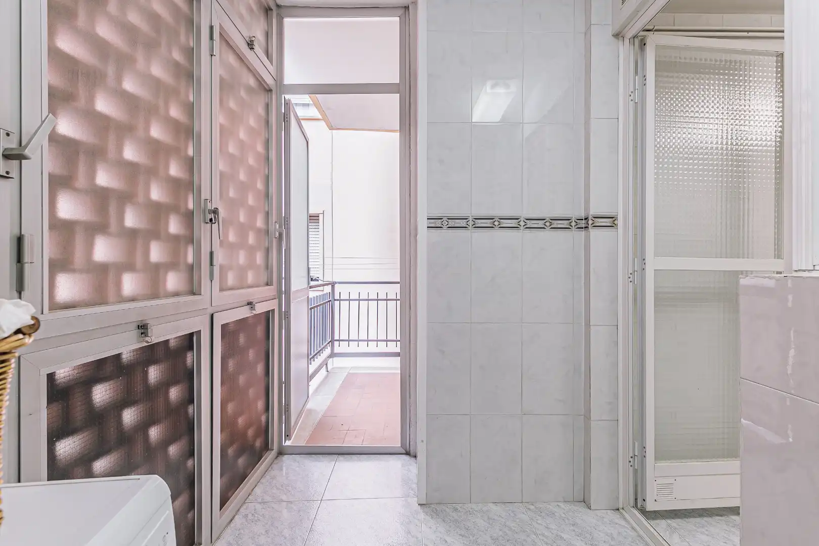 Flat with terrace for sale in Gran Via de Carles III, imagen 15