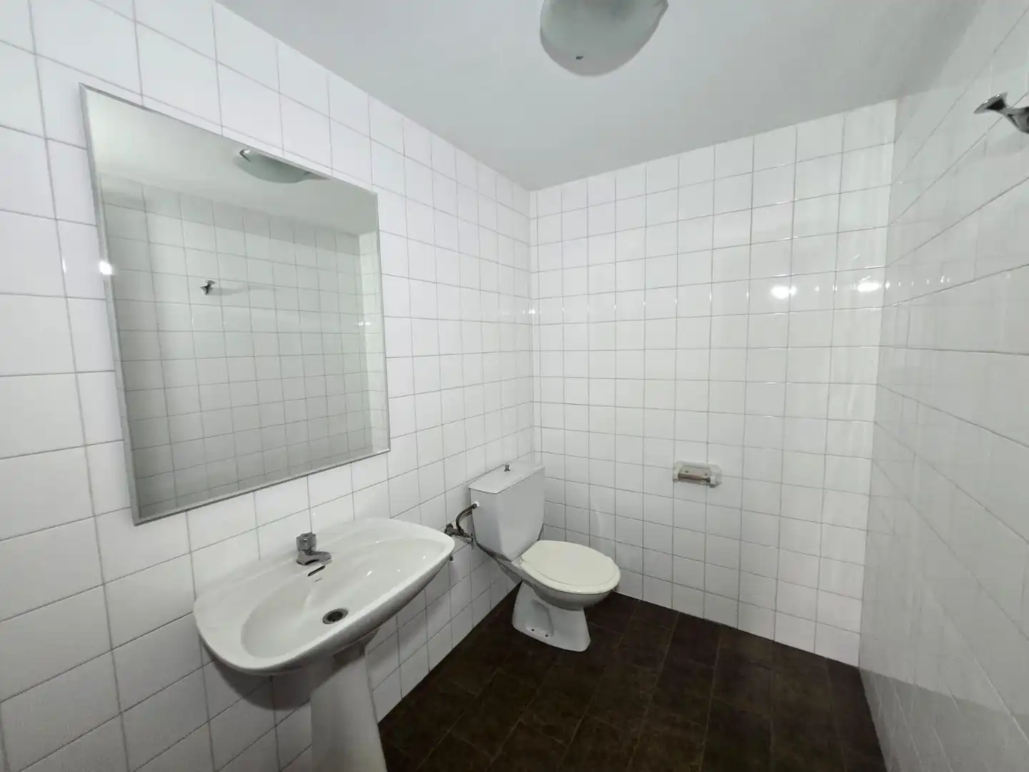 Baño de Local en venta en Ferrol