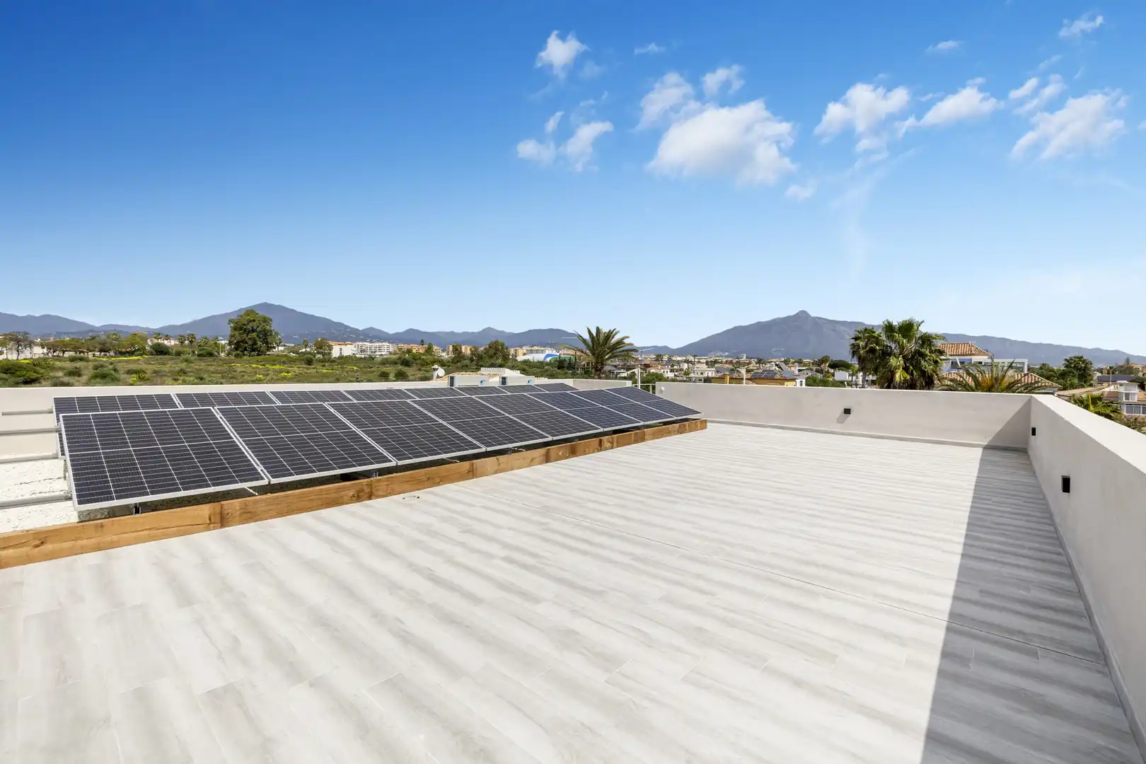 Terraza de Casa o chalet en venta en Marbella con Aire acondicionado, Jardín privado y Terraza