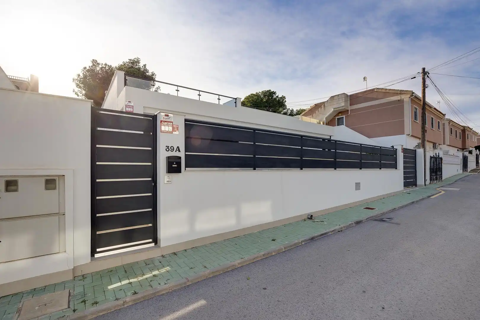 Vista exterior de Casa o chalet en venta en Pilar de la Horadada con Aire acondicionado, Calefacción y Jardín privado