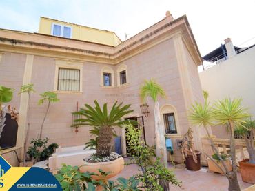 Chalet con jardín en venta en El Moncayo - El Pòrtic