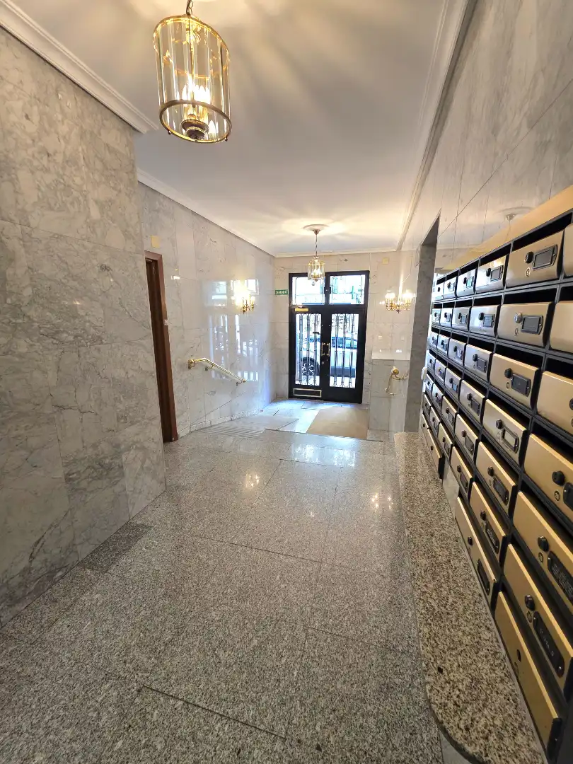 Flat for sale in Madrid  with Air Conditioner, Heating and Parquet flooring