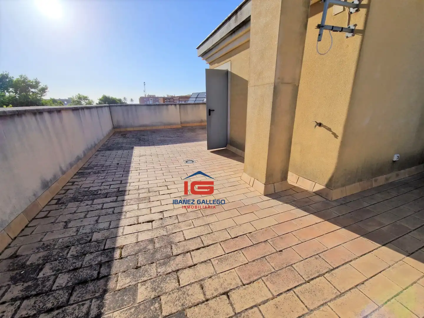 Dúplex con jardín en venta en Las Palmeras - Dehesilla, imagen 21