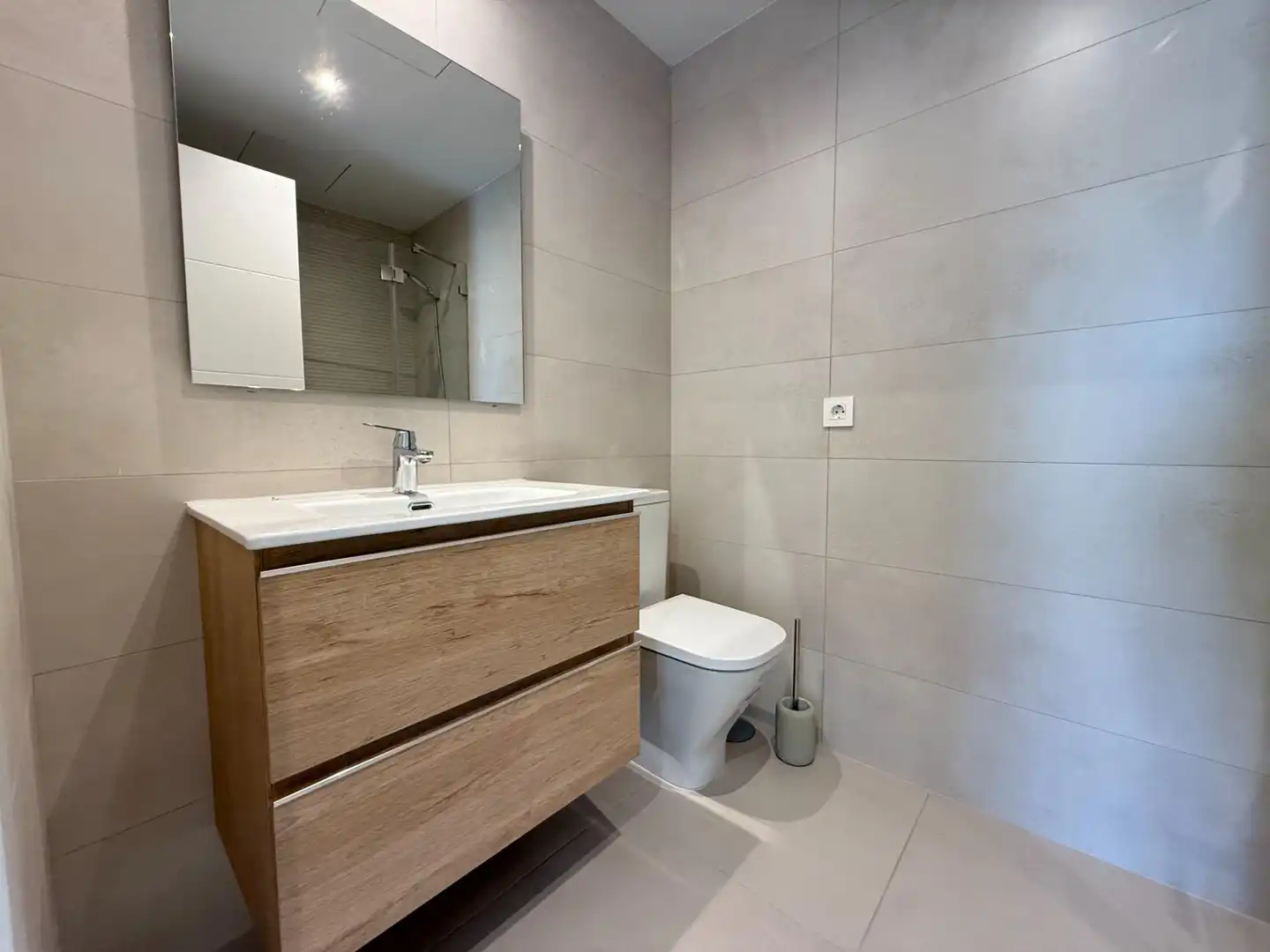 Baño de Piso de alquiler en Madrid